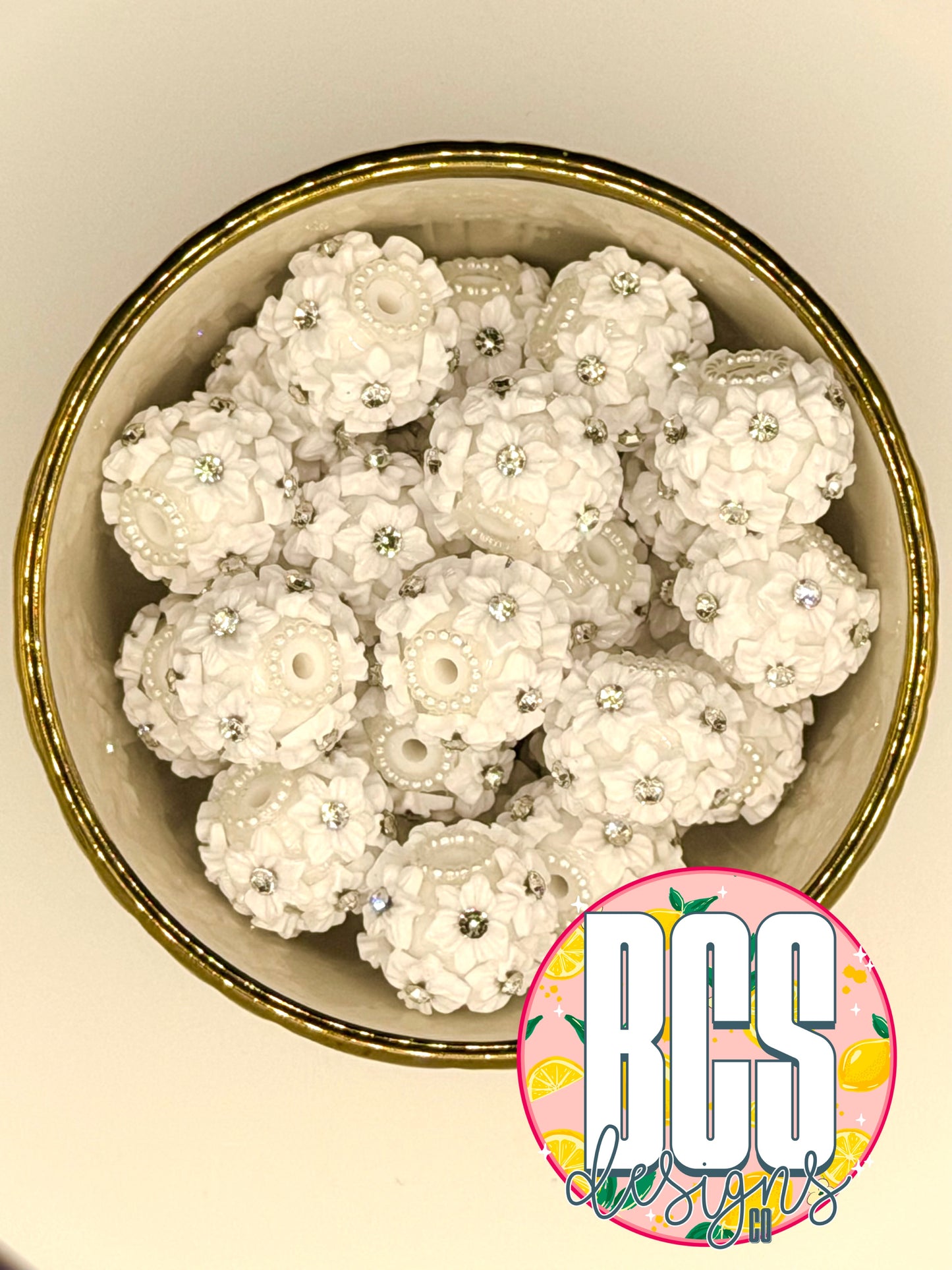 White Flower Specialty Bead 20mm (sold individually)