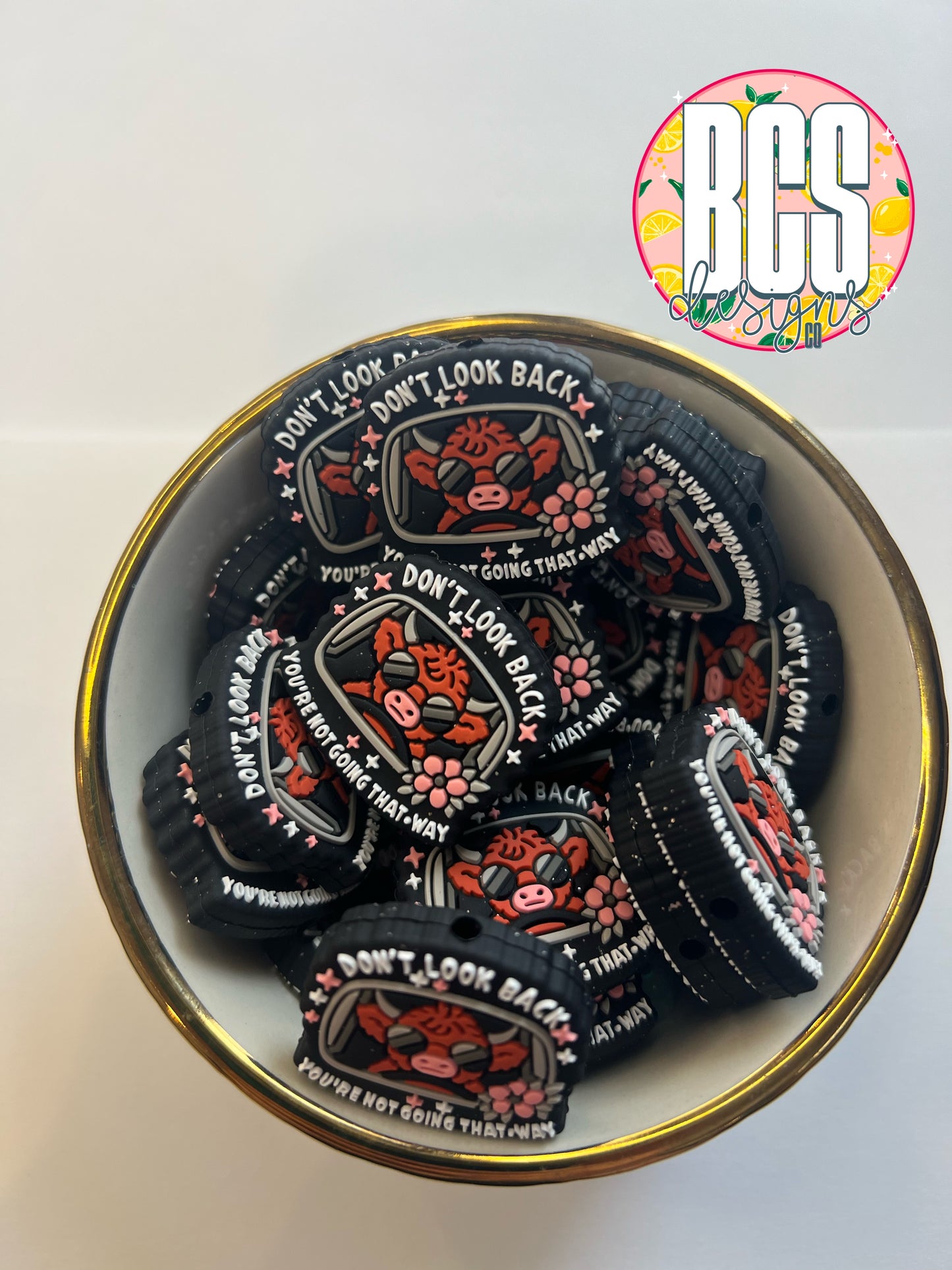 Don’t Look Back Highland Cow Focal Bead BCS EXCLUSIVE