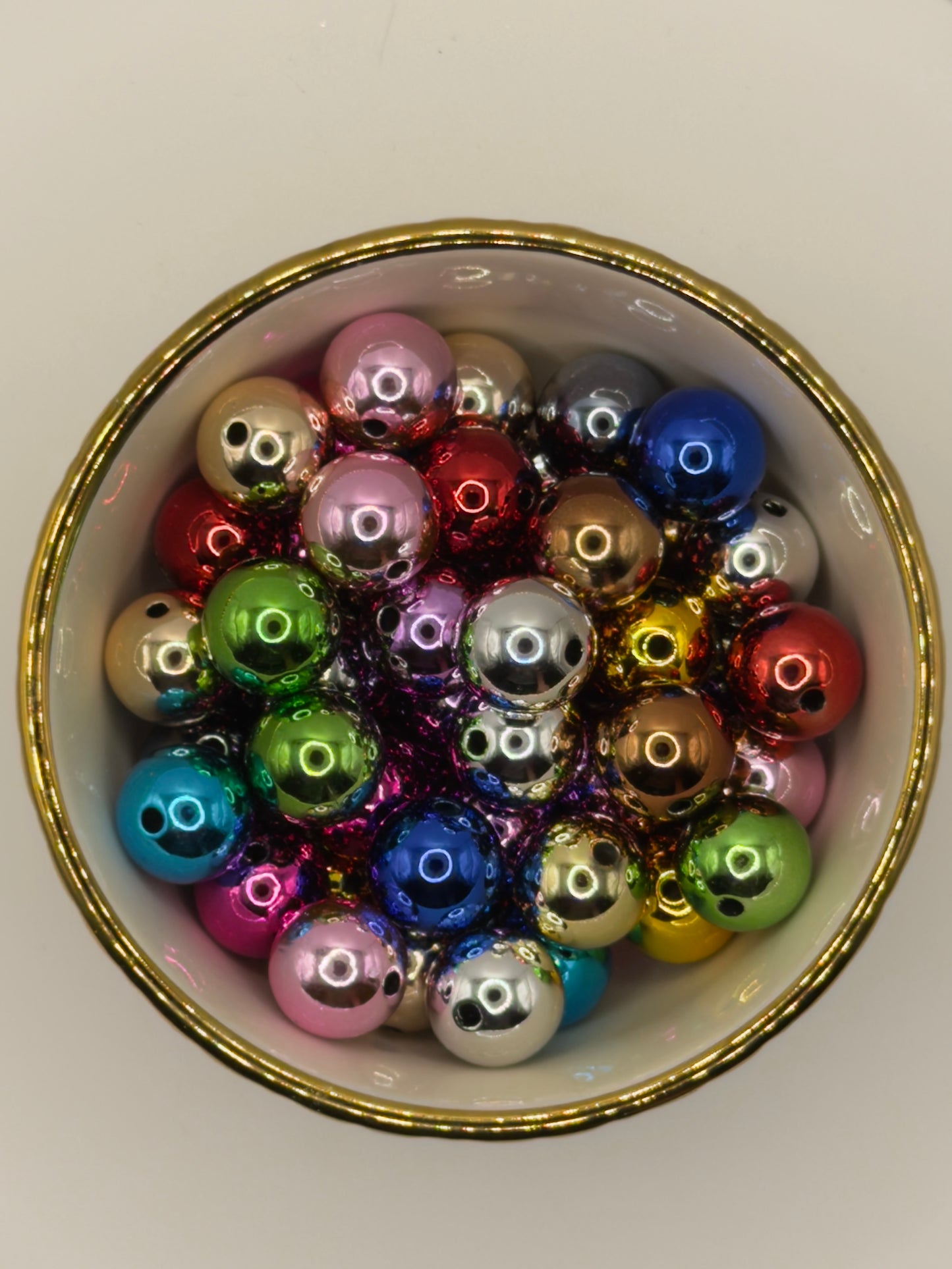 Metallic 16mm Acrylic Bead Mix (10 pack)