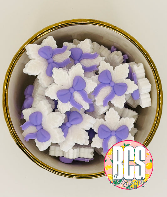 3D snowflake W/ Bow Focal Bead BCS EXCLUSIVE (Collab)- Li-Lick