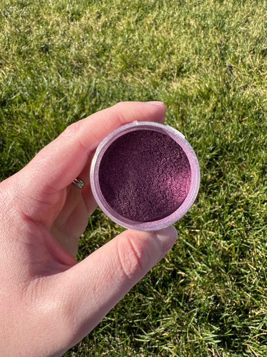 Plum Crazy Mica Powder