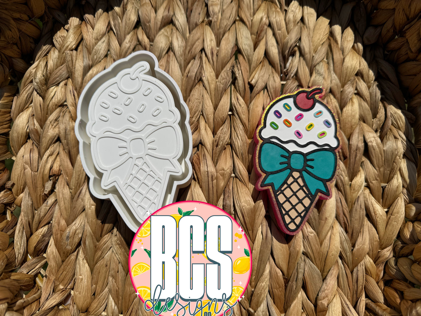 Ice Cream W/ Bow Freshie Mold- BCS EXCLUSIVE